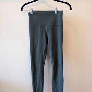 Lululemon Wunder Train 25" Leggings